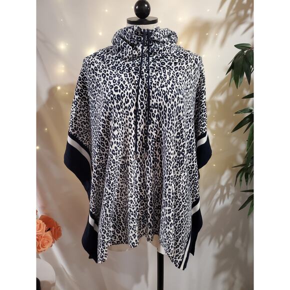 Chicos NWT Womens Cotton Cashmere Cinch Cowl Neck Animal Print Poncho Size S/M - Picture 1 of 11